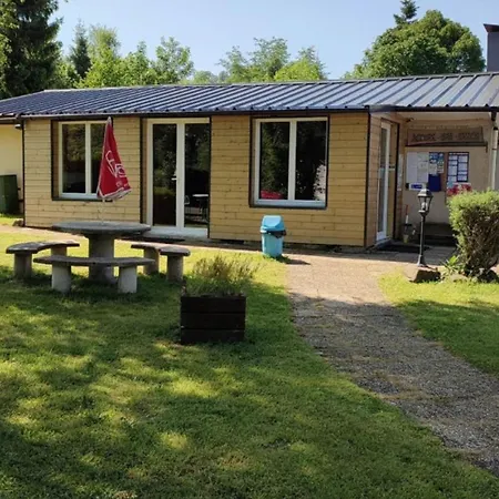 Mobil Avec Terrasse - 3 Pers. - Api-1-52-2036 Кемпинг Ла-Тур-д'Овернь